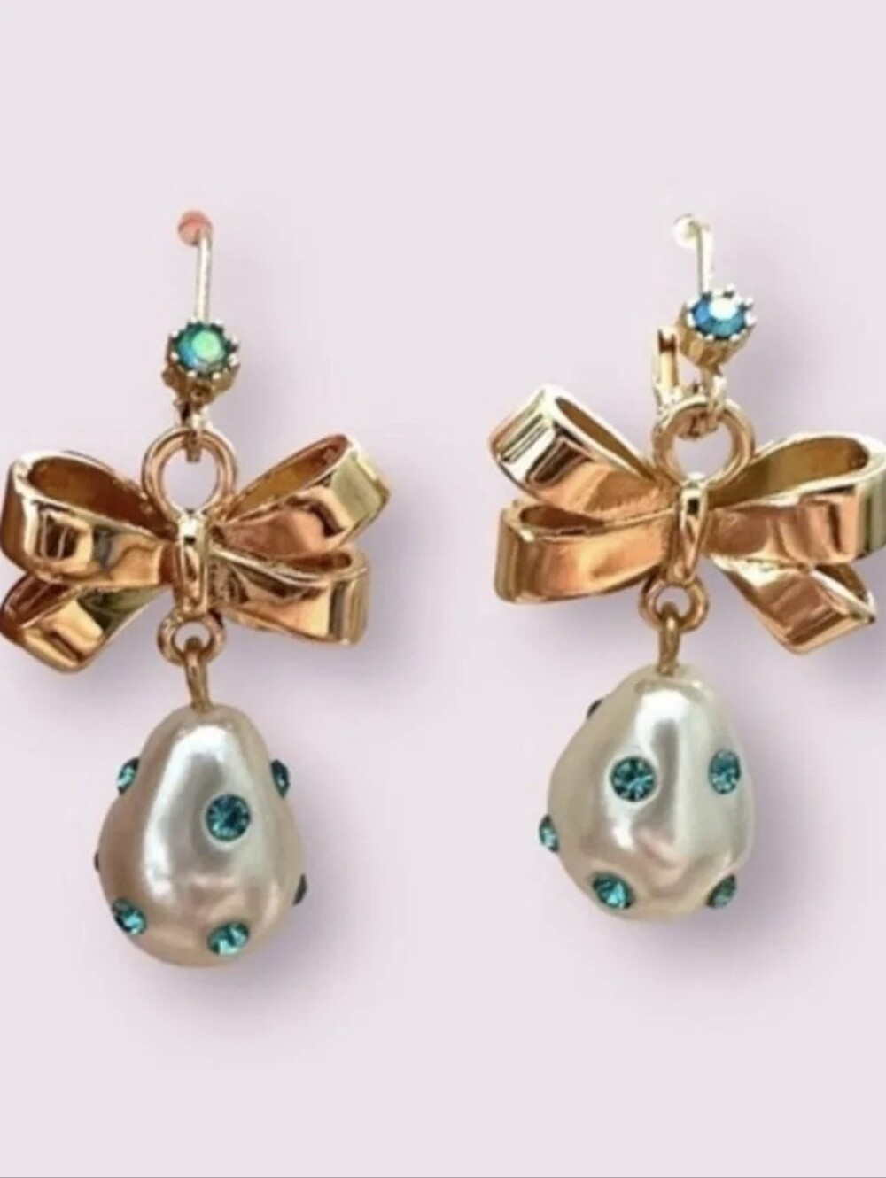 🧚‍♀️Betsey Johnson Gold Bow Faux Pearl Drop Earrings NWT/NIB